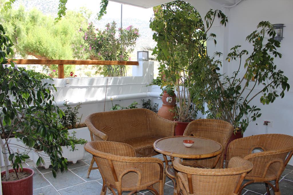 Hotel Kamari Kamares  Extérieur photo